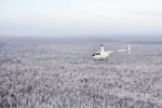 Фотографии зимнего Урала: вид с высоты полета|Через несколько сотен метров внизу ― спящий зимний лес, уходящий в бескрайнюю даль за горизонт