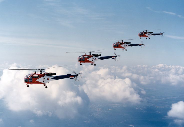 Вертолет Alouette III RNLAF Demonstration Team "The Grasshoppers", ca. 1992.jpg